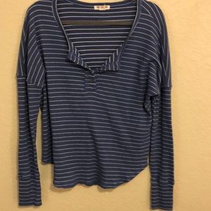 Billabong Henley long sleeve